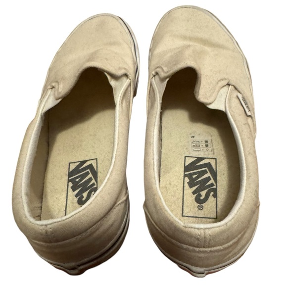 Vans Classic Slip-on Sneakers in Ivory. Size 8. EUC - Picture 2 of 8